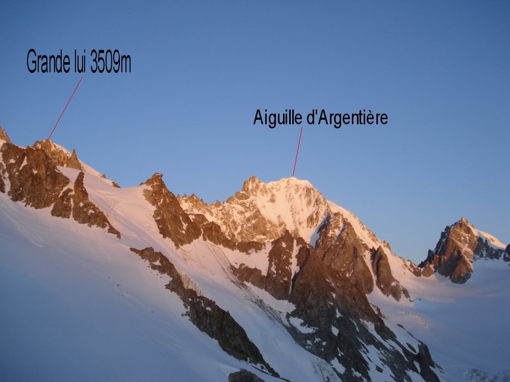 la grande lui au levé du soleil