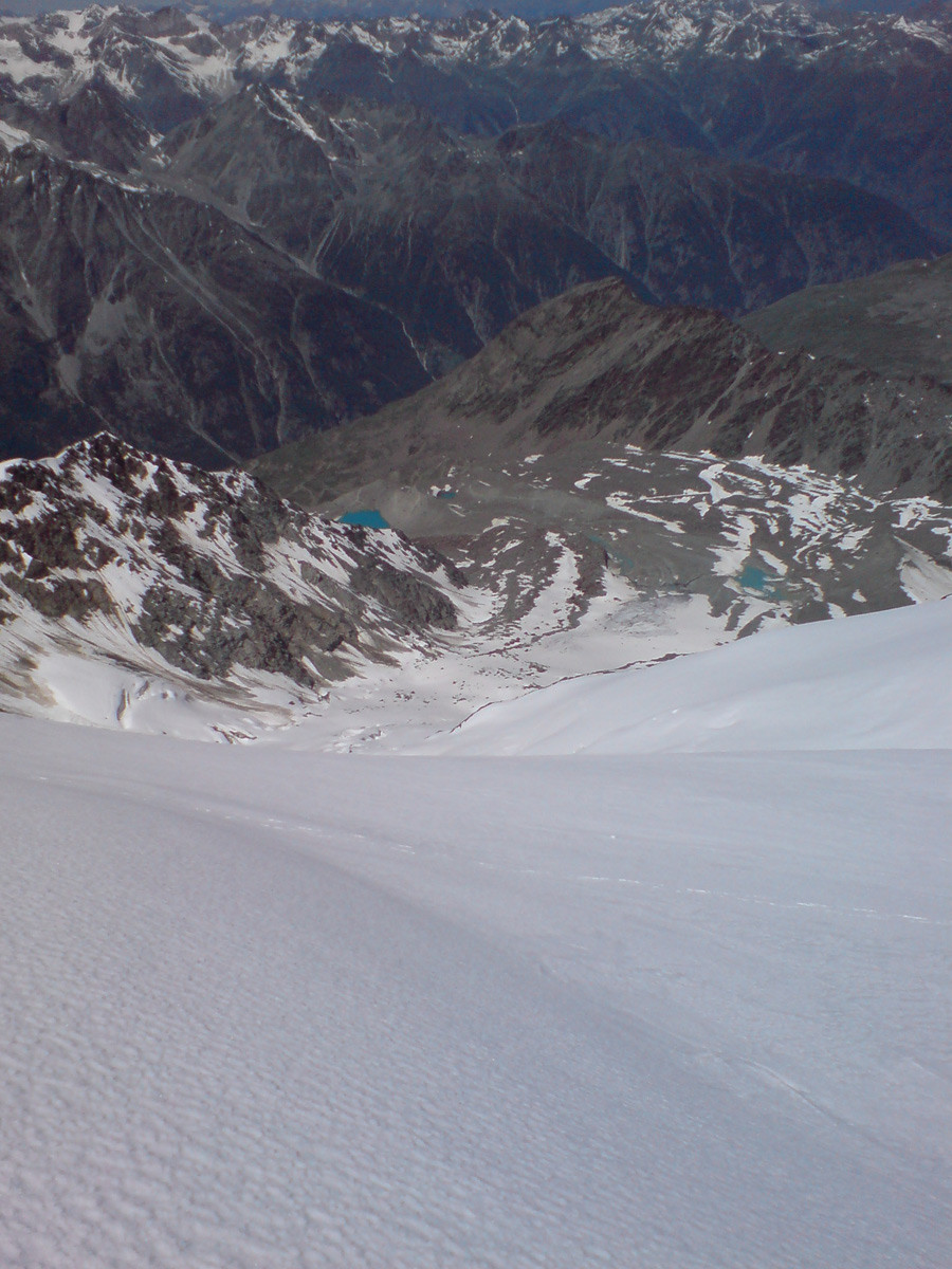 la descente vers le Grüebugletscher