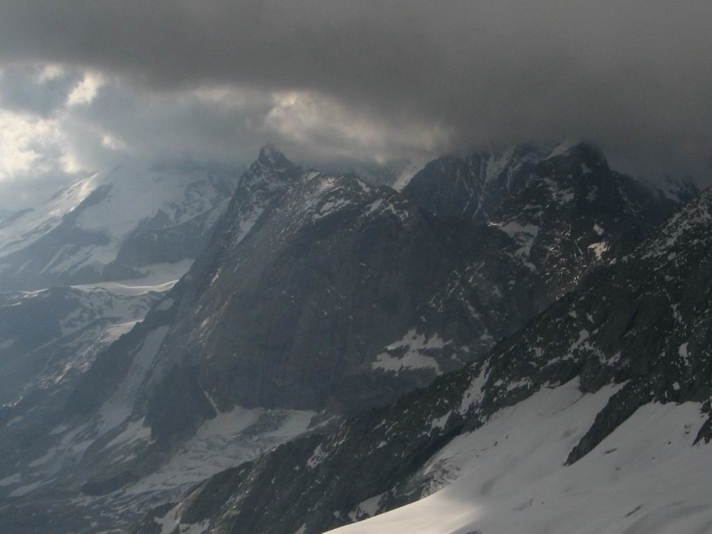 Vue sur l'epena depuis la VN du Grand Bec par mauvais temps