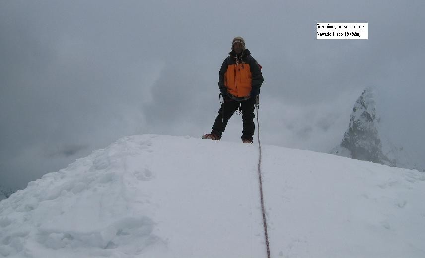 Géronimo, au sommet du Nevado Pisco
