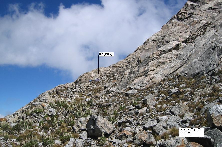 montée au HCB (4900m) de Vallunaraju