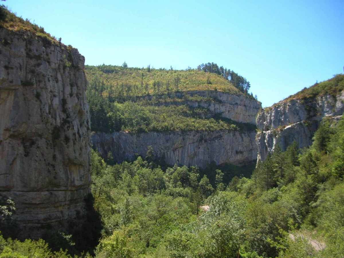 vue du secteur à l'ombre ( jusqu'à 16 h )de Gache