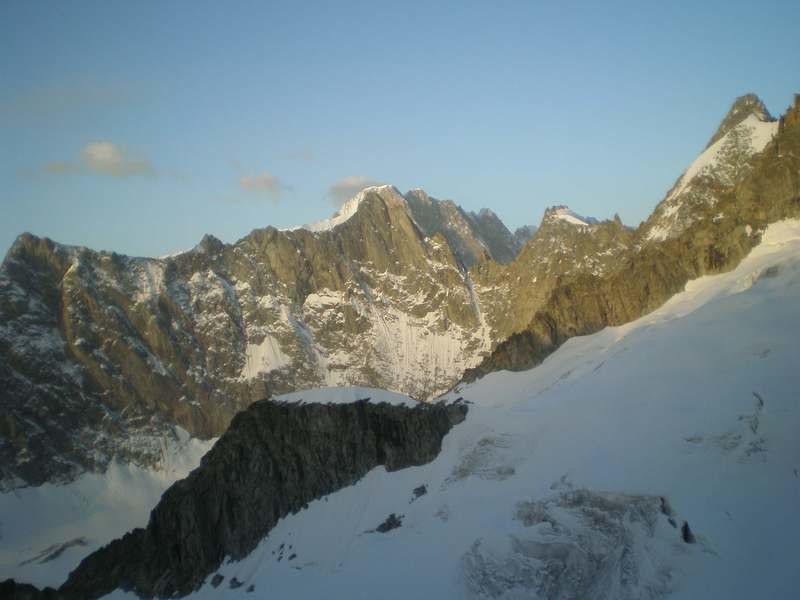Aiguille de Triolet : lever de soleil