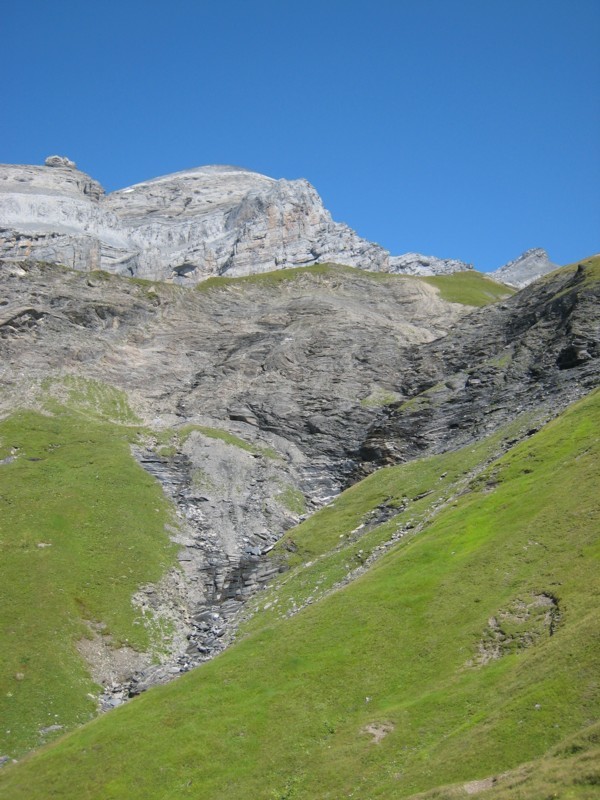 Tenneverge - sommet vu du vallon