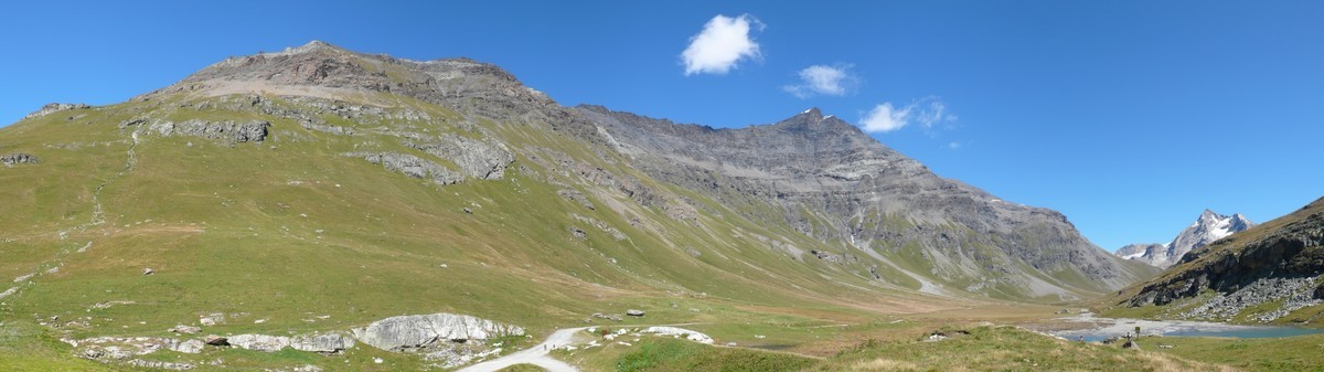 La grande Sassière depuis le barrage du Saut