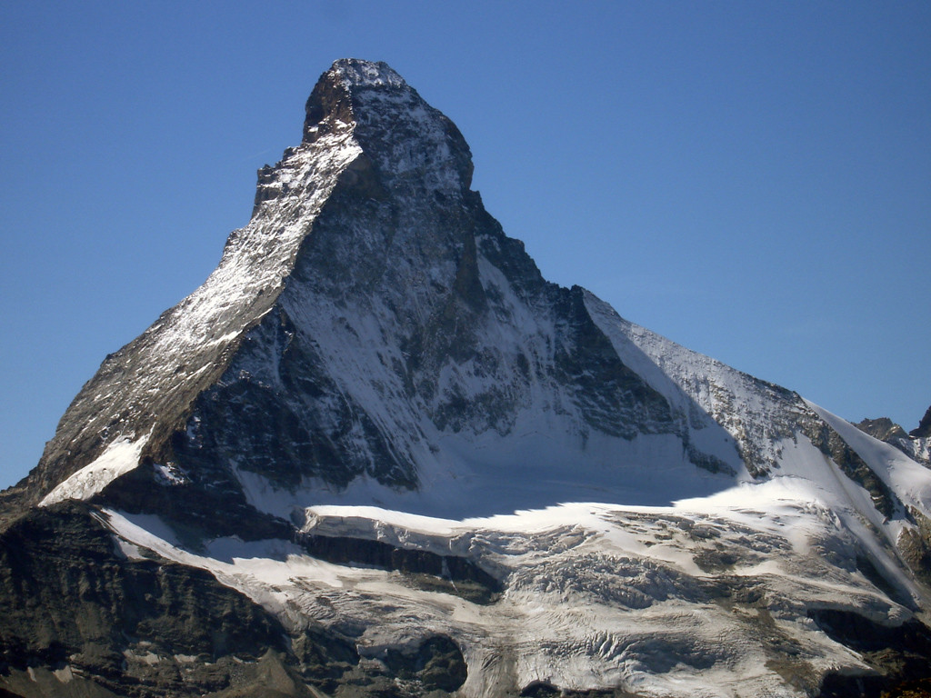 Il Matterhorn 4477 m versante Nord, visto dal Wisshorn 2936 m.