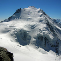 Il Dom des Mischabel 4545 m versante Nord.