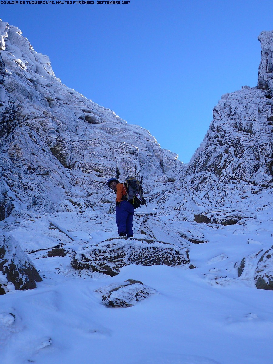 Montée à la brèche de Tuquerouye