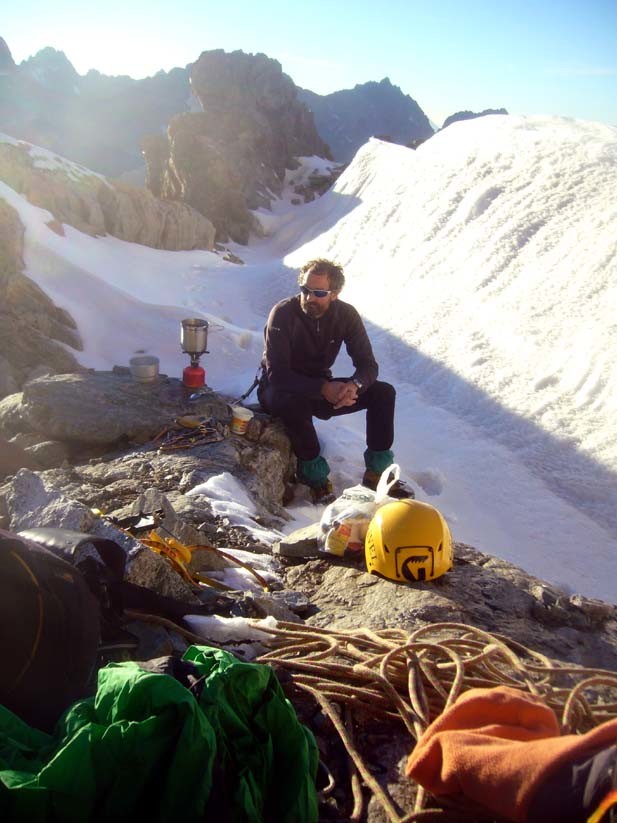 bivouac 3 étoiles au sommet du glacier carré
