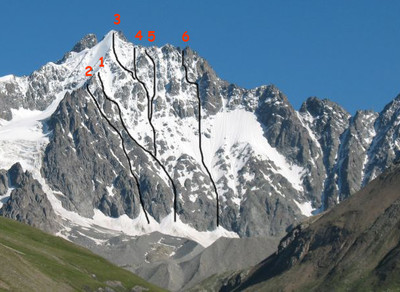 Montagne des Agneaux: Itinéraires de la face NW Montagne des Agneaux: Itinéraires de la face NW