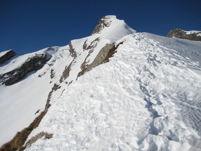 Sur l'arête : le sommet Sur l'arête : le sommet