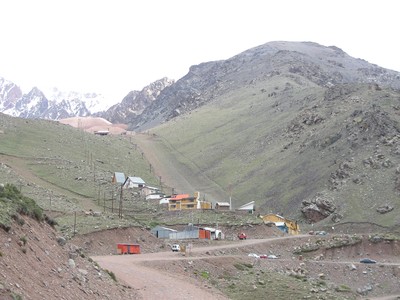 La station de ski de Vallecitos: point de départ pour le Cordon del Plata (Mendoza, Argentine)
