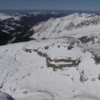 La tête de Bostan (au 1er plan) depuis la Corne au Taureau