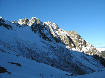 Versant NE des Pointes du Mouchillon (bis) Versant NE des Pointes du Mouchillon (bis)