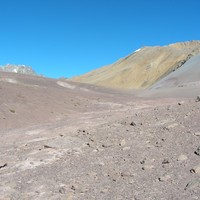 El portezuelo entre la quebrada del arroyo de la Laguna Seca y la del Arroyo Blanco (Andes centrales de Mendoza, Argentina)