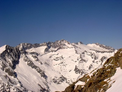 el Senior Aneto depuis le col el Senior Aneto depuis le col