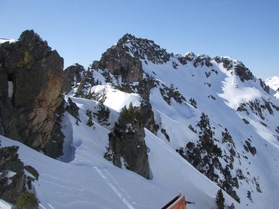 cête de la Pègue, vue vers l'ouest (face nord) cête de la Pègue, vue vers l'ouest (face nord)