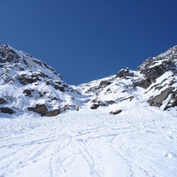 Da quota 2750 m lo sbocco del canale N del Piz da la Margna 3159 m.