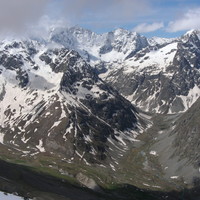 La haute Romanche et Val Fourche le 03 juin 2008 (vue du Roc Noir de Combeynot)