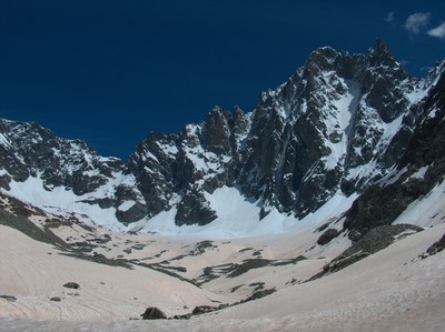 La face NW du Dôme de Neige et le Col des Ecrins vus du Glacier de Bonne Pierre La face NW du Dôme de Neige et le Col des Ecrins vus du Glacier de Bonne Pierre