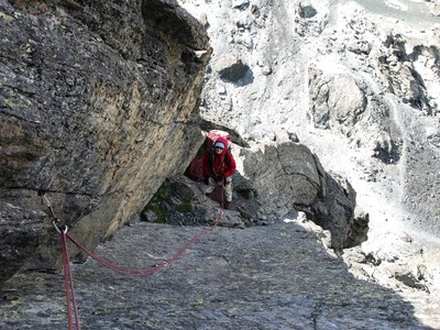Le dièdre en dalle de la L5 Le dièdre en dalle de la L5