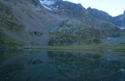 Lac de la Muzelle (2089 m) Lac de la Muzelle (2089 m)