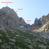 Trois Dents du Pelvoux: arête NE