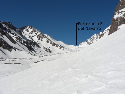 Le col E de Navarro (coté N, en sept. 2008)