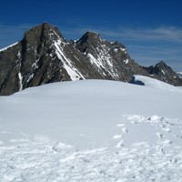 Täschhorn, Dom, Lagginhorn (qui dépasse à peine à D du Dom) et Lenzspitze depuis l'Alphubel