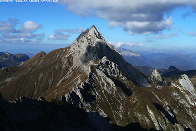 Arcalod vu du Mont de la Coche