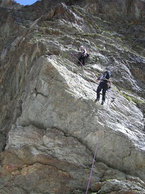 Descente : dernier rappel avant le col