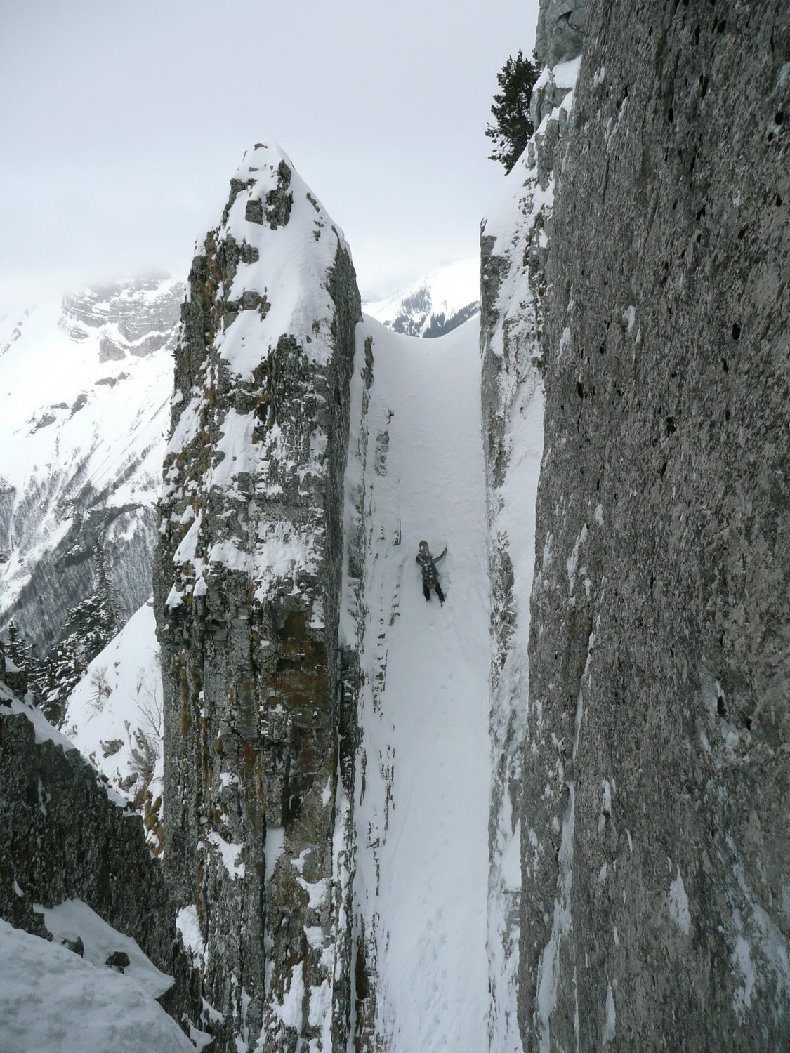 Deuxième montée du M