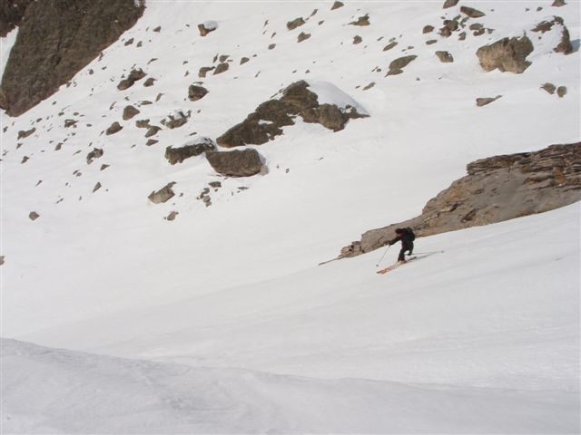 Carlo in azione sotto la Rocca Provenzale