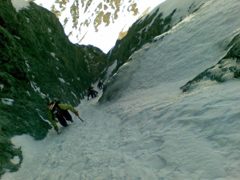 Armet rouge couloir en S : avant le bombé en glace