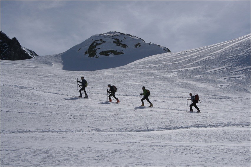 En montant vers le Col du Mouchillon (2)