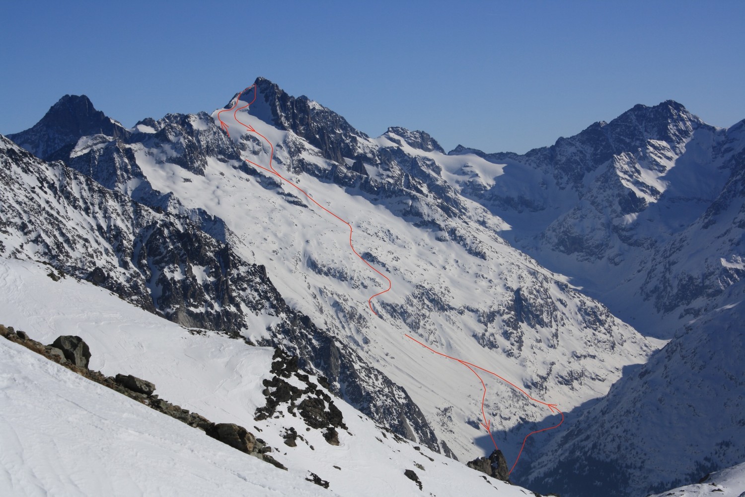 Le versant NW de la Tête des Fétoules