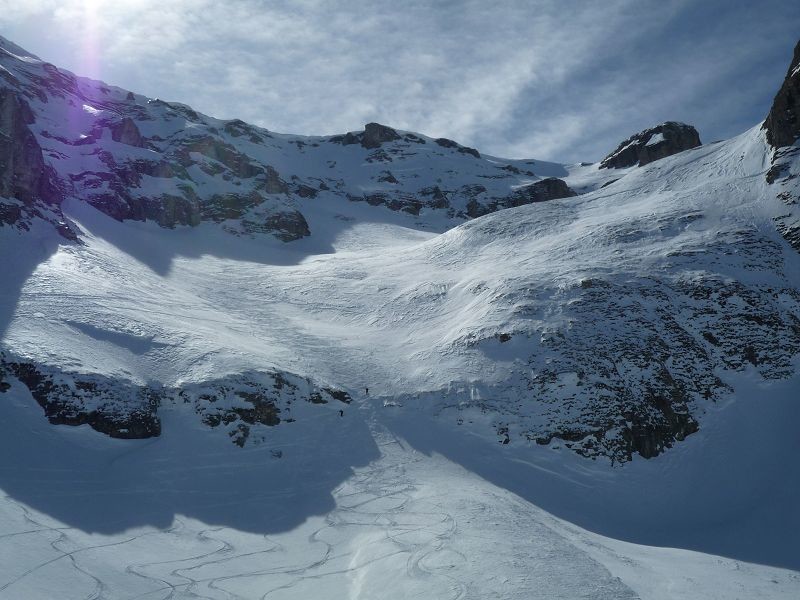 L'entrée de la Combe Ratin avec le passage étroit au milieu
