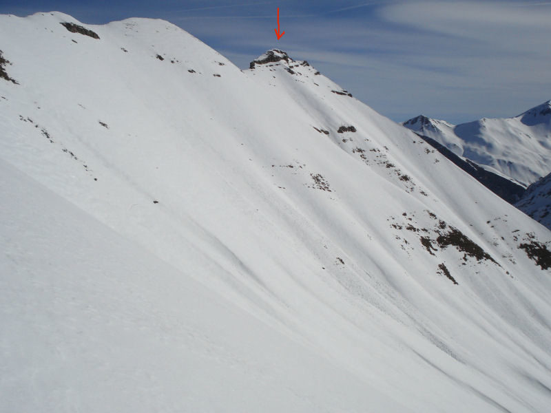 La faceSSW de la Pointe 2662 m vue en montant à la Coupa