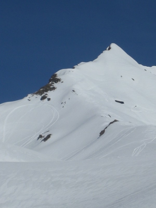 Trace de motoneige à la Fava