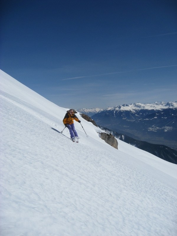 Descente du versant SE de la crête de Lodze
