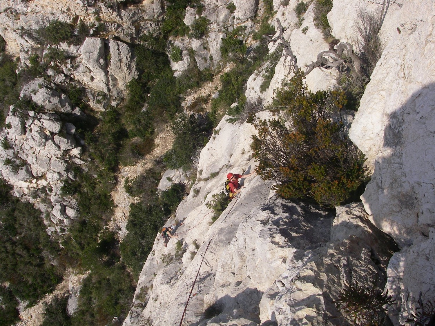 Dans L2. Belle trav sur des gouttes