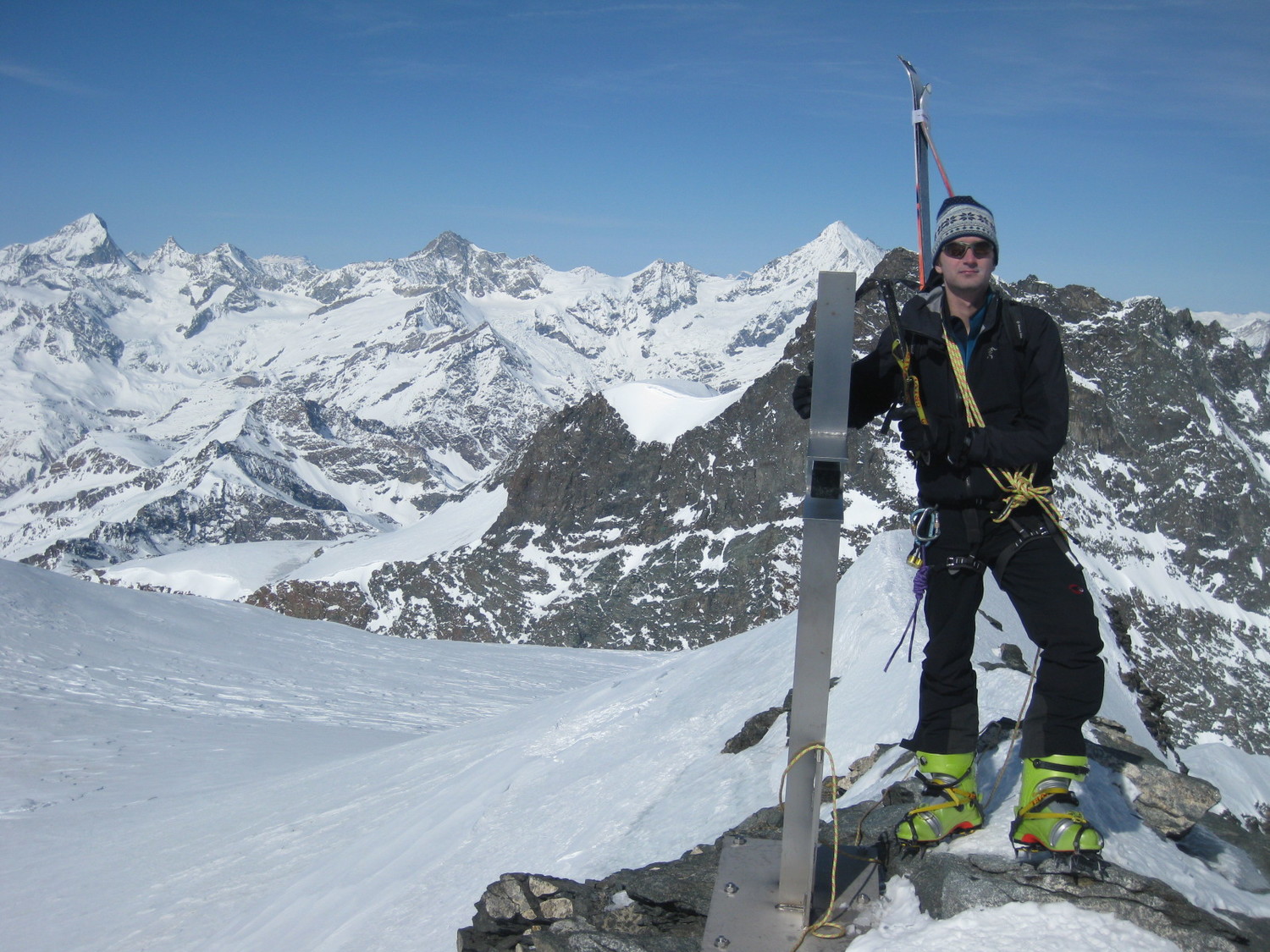 Strahlhorn, bonheur au sommet!