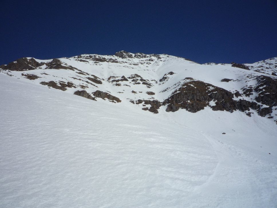 La face SW et la traversée au dessus de la barre vue de dessous