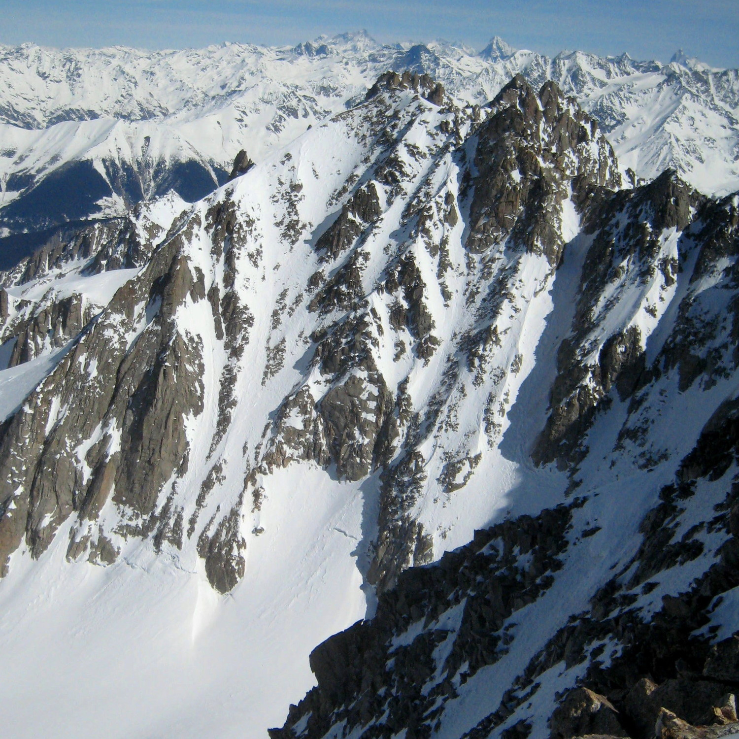 La face Ouest de la Grande Lui... à tracer !