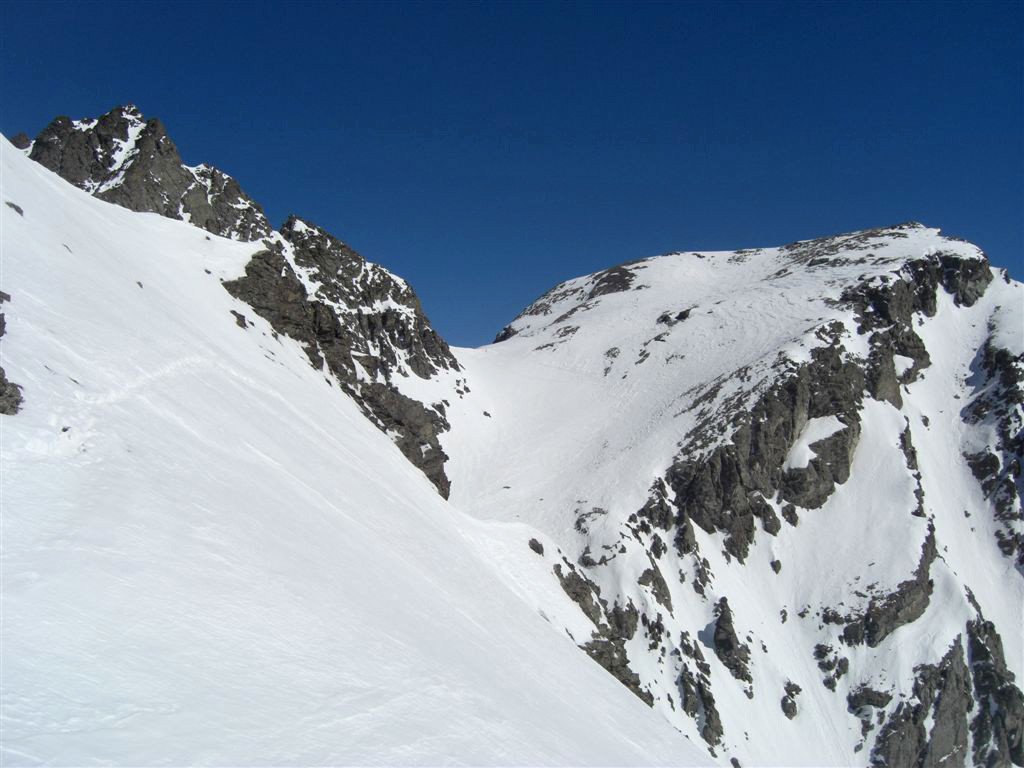Passo Luisas et Monte Meidassa depuis le Col