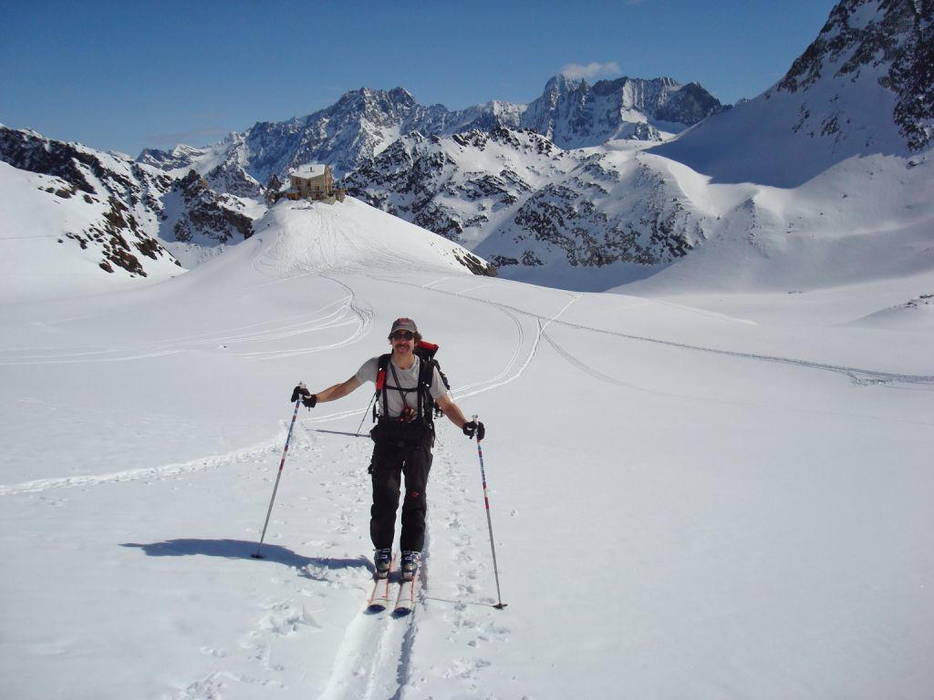 Stef. Vue sur la cabane des Dix