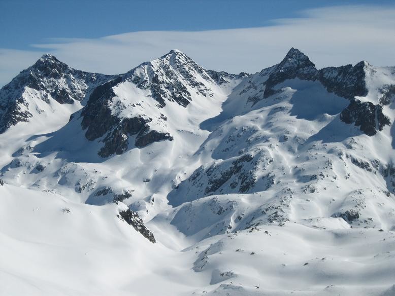 Pfff, c'est encore loin le Rocher Blanc (vu de la Belle Etoile)