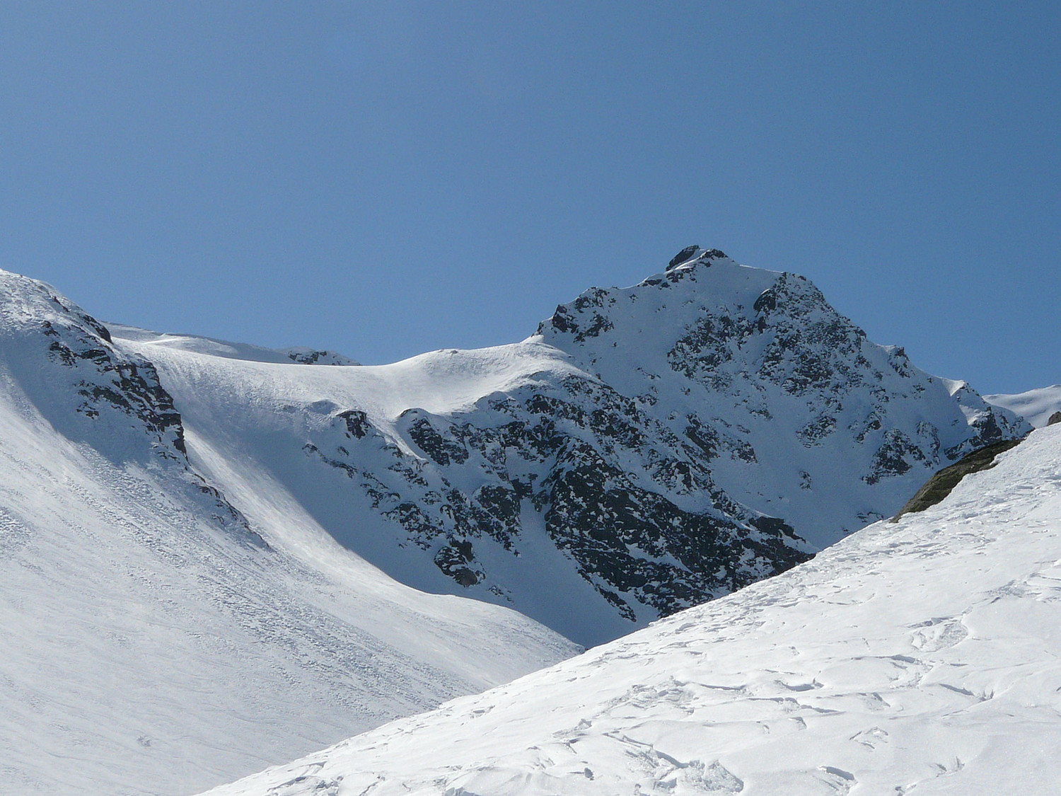 Pointe de Louïe Blanche ou Mont Freduaz versant vallée d'Aoste