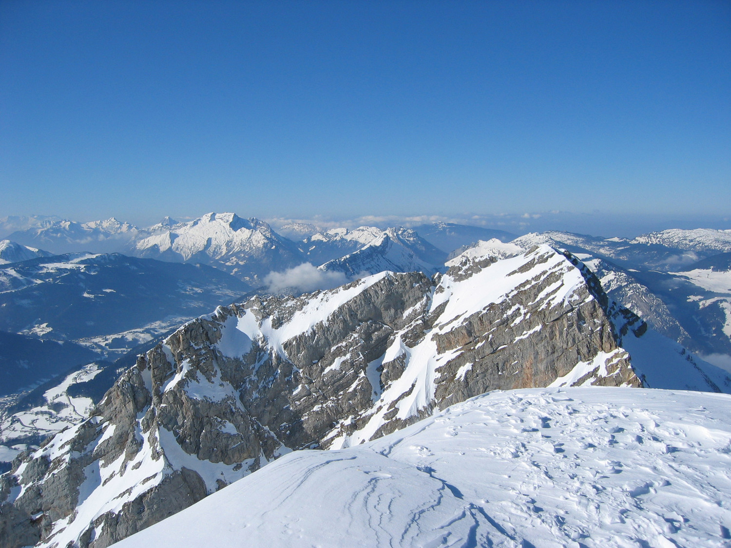 Pointe Blanche, vue sur Jallouvre couloir SE