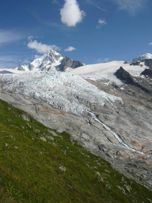 montee refuge